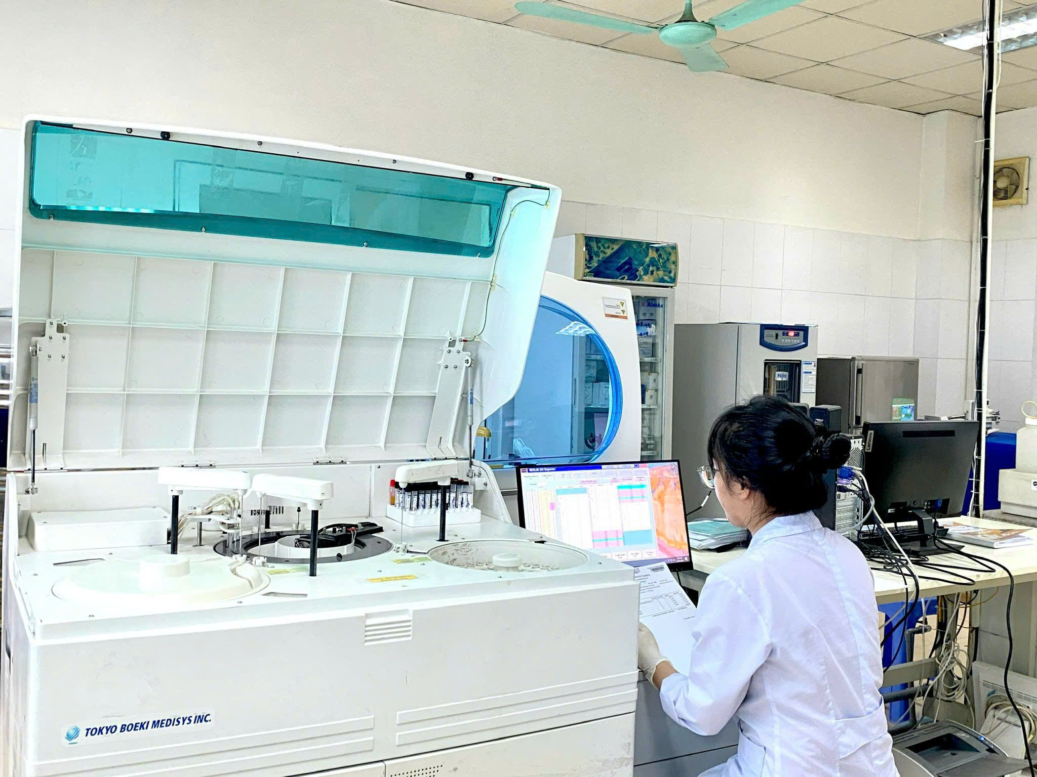 Công thức máu, đường huyết, mỡ máu, chức năng gan, chức năng thận, bệnh truyền nhiễm, phân tích nước tiểu, xét nghiệm phân, xét nghiệm dịchđờm.
